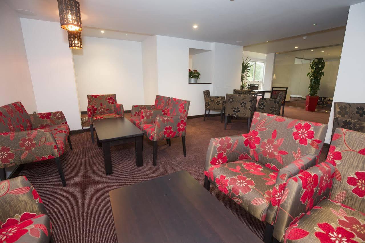 Ramada Milton Keynes Hotel Eksteriør billede